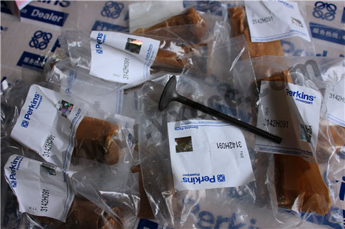 柴油機1206E配件銷售中心油底殼墊、T414441壓縮機、氣門、搖臂軸(1200)